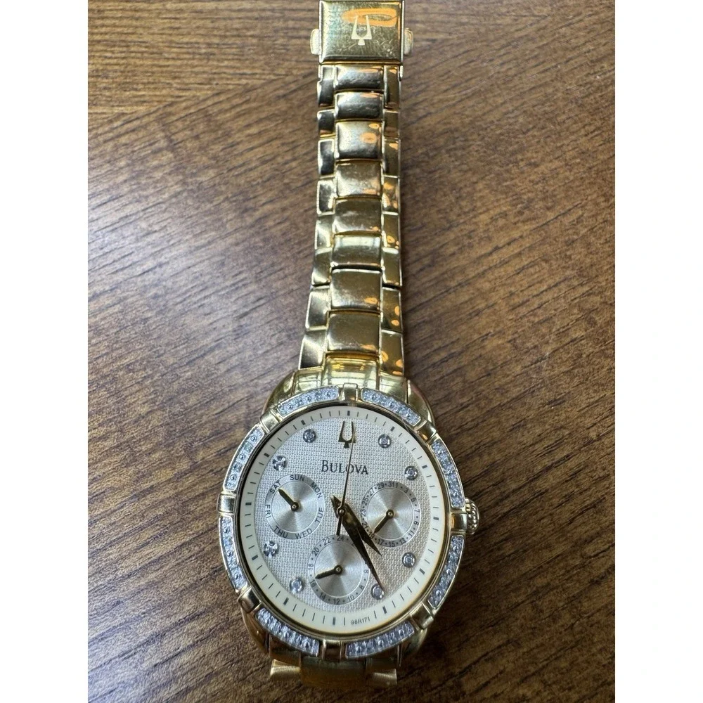 Bulova Maribor 98R171 Gold Tone Watch Diamond Bezel Day Date Women 36mm